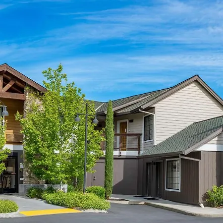 Best Western Plus Stevenson Manor